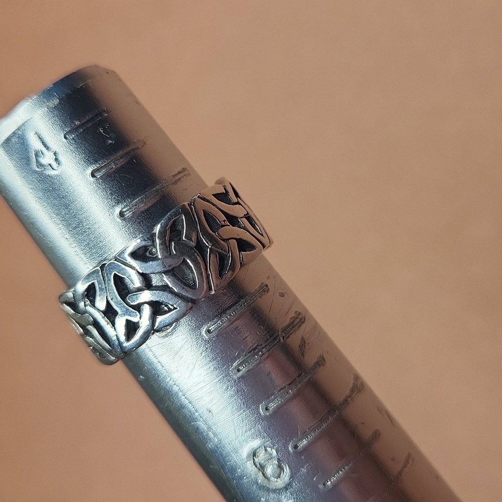 Intricate Sterting Silver Ring - image 3